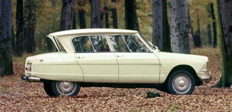 シトロエン アミ6/8 (1961-1976)：2CVとDSの間を埋めるべく登場した小型車