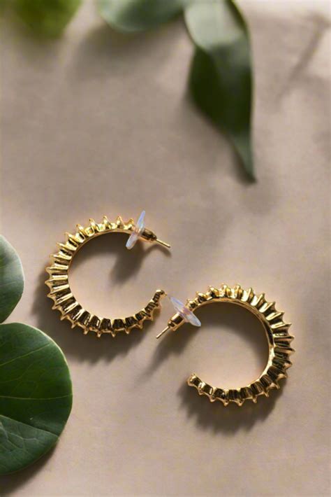 Earrings – SASSYNESS