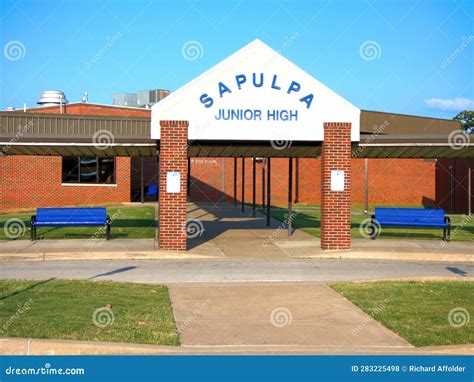 Front Entrance of the Public Junior High School in Sapulpa, Oklahoma ...