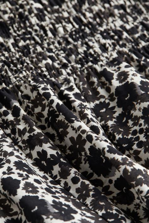 Smocked-waist midi dress - White/Black floral - Ladies | H&M IN