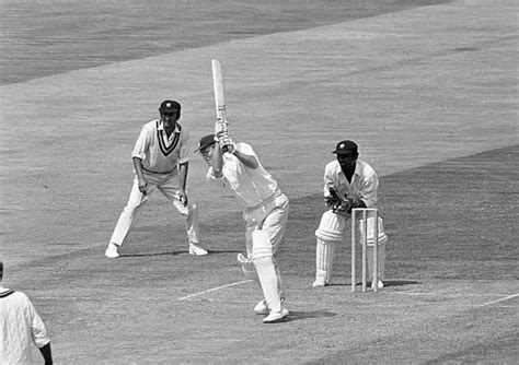 5 eminent Indian cricketers who made their Test debut in England
