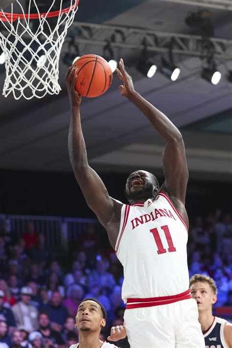 Chattanooga Mocs vs Indiana Hoosiers Prediction, 12/21/2024 College ...