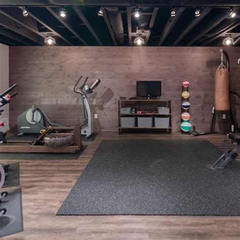Home Gym Design Ideas, Inspiration & Images - August 2022 | Houzz IN