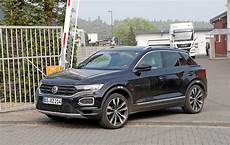 ganzjahresreifen vw t roc vw t roc r 2018 revealed in pictures car magazine ganzjahresreifen vw t roc vw t roc r 2018 revealed in pictures car magazine