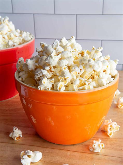 Coconut Oil Popcorn Recipe - Cook Fast, Eat Well