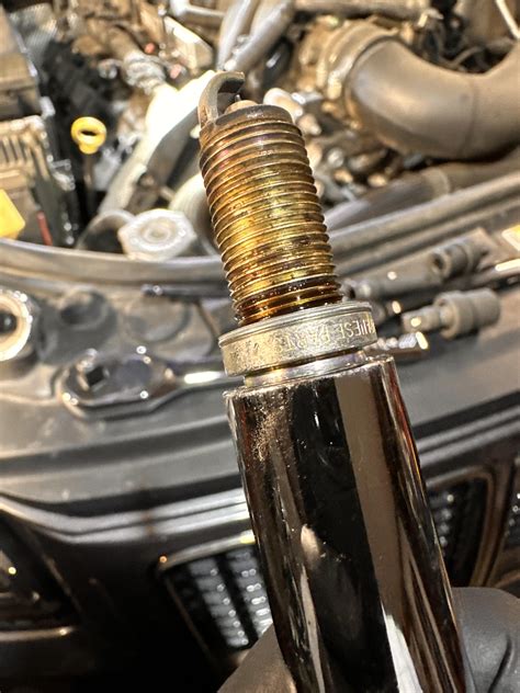 How to Fix Spark Plug Threads 的图像结果