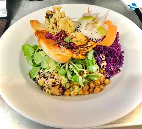 Poor food, disgusting service - Reviews, Photos - The Golden Heart ...