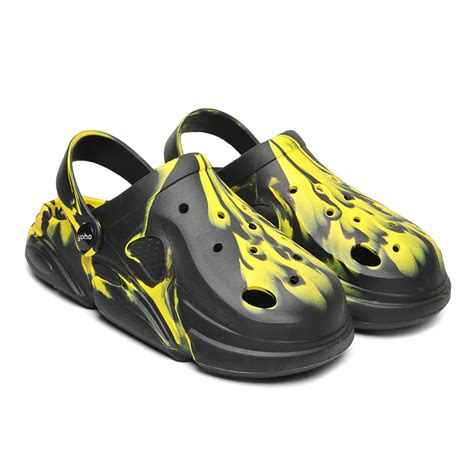 Buy Colorful Splash Print Clogs For Boys Online – YOHO LIFESTYLE