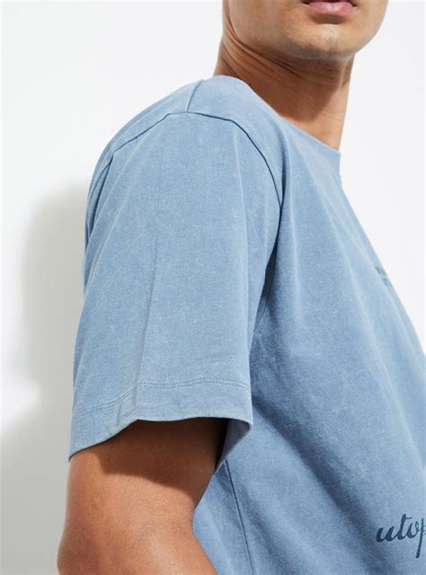 Buy URB_N Men Oversized Back Printed T-shirt Online at just Rs. 699.0 ...