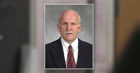 "We thank you coach... we love you:" UW-Parkside honors longtime ...