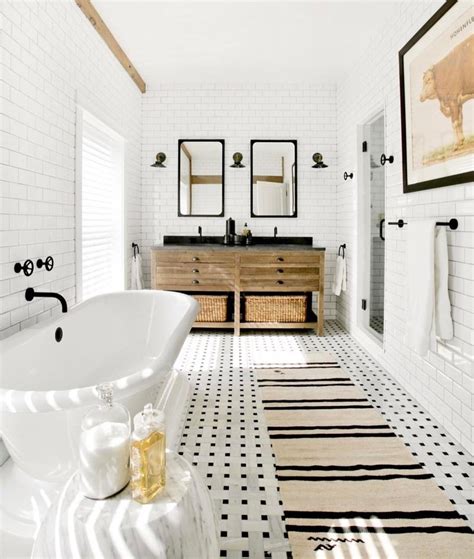 20 Modern Farmhouse and Cottage Bathroom Tile Ideas!