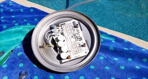 ColorLogic Pool Light Problems 的图像结果