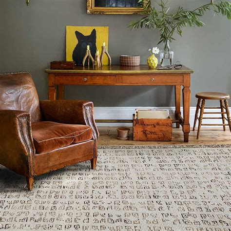 Riley Hand Knotted Rug – Obeetee Carpets India