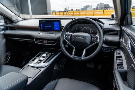 2025 GWM Haval Jolion Lux review - Caphahs.com
