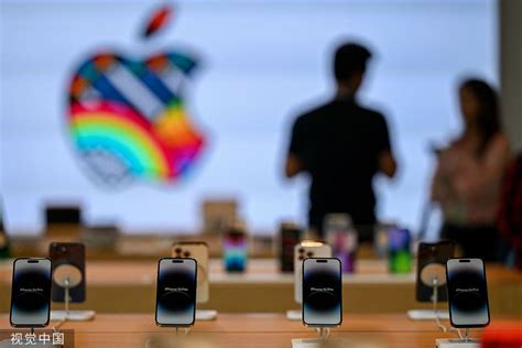 公司禁止员工购买苹果手机：发现违规直接辞退