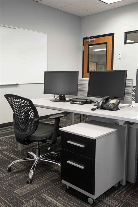 Nelson Global Products | Office Class