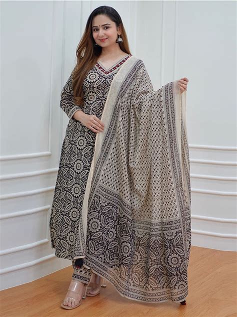 Black & Off White Floral Afghani Kurti With Pant & Dupatta Set ...