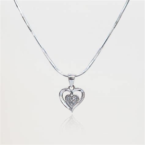 Buy Authentic 92.5 Silver Necklaces | Silver Pendants by Peppily