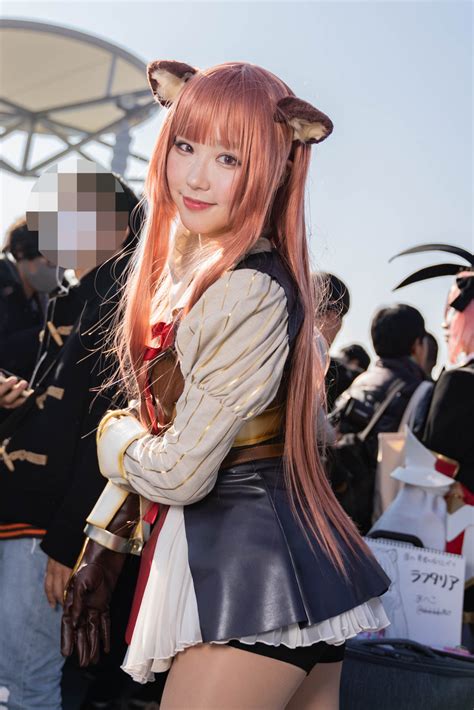 Japan cosplay Winter Comiket Japanese cosplayers costumes anime manga ...