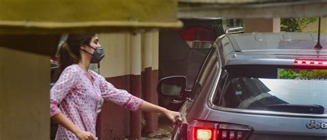 The 'Danse Macabre' Around Rhea Chakraborty Has Exposed Indian Society ...