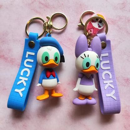 Donald Duck & Daisy Duck Rubber Keychain | Disney Character Collectible ...