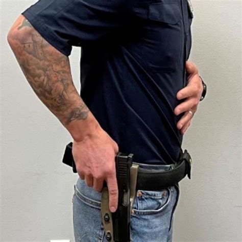 Master your Holster Draw Skills at Centennial Gun Club