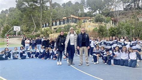 Irish News welcomes first international Young News Readers – The Irish News