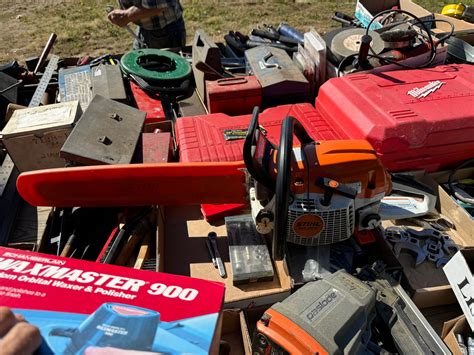 Larry Kirner Estate Live Auction - Gavin Bros - Auctioneers & Real Estate