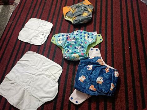 SUPER BOTTOMS Diapers with 6 Extra Absorbant Cloths – PyaraBaby