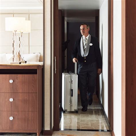 Cruise Alaska - V2 | Crystal Cruises