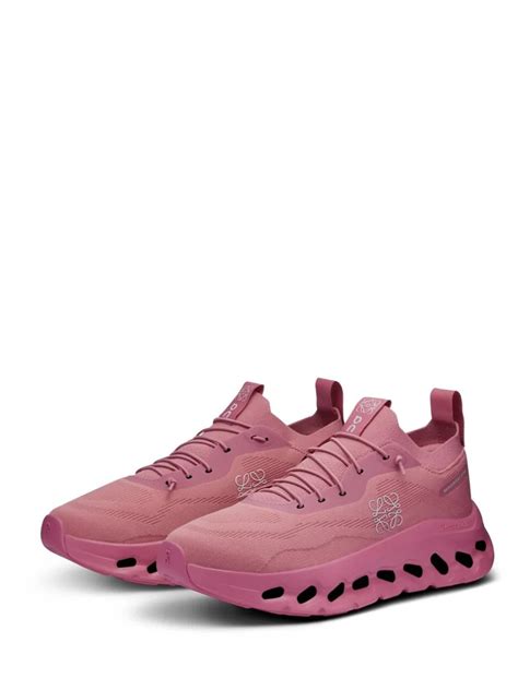 ON RUNNING CLOUD LOEWE PINK – Stuff Factory