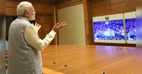 Narendra Modi addresses rail employees at Rail Vikas Shivir | सदी में ...