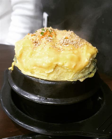 Korean savory soufflé (calling it "steamed egg" just doesn't do it ...