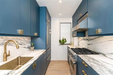 Stunning Blue Kitchen Cabinets With Brass Hardware