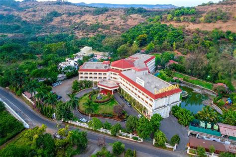 The Lagoona Resort - Dream Wedding Venue - Tungarli, Lonavala | Eternal ...