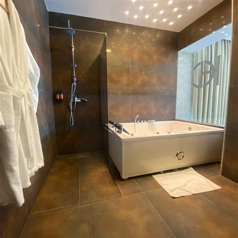 HOTEL CAMI (Otishani) - Hotel Reviews, Photos, Rate Comparison ...