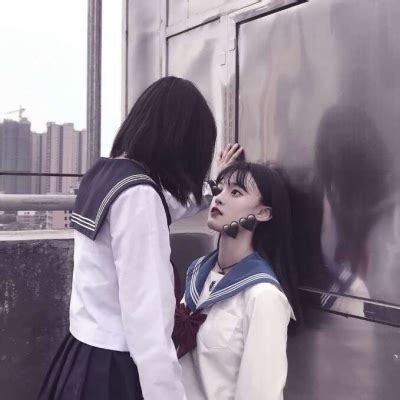 闺蜜式强势壁咚_女生头像_我要个性网