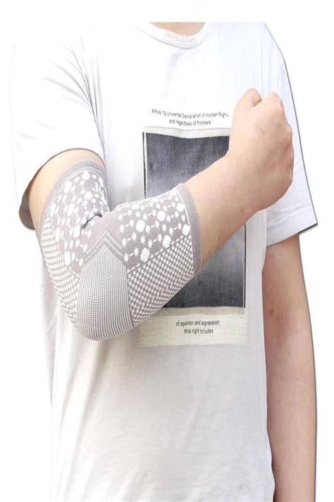 A pair of medical bamboo charcoal elastic breathable elbow protection ...