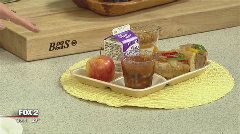 Detroit chef students competing to create best school lunches | FOX 2 ...