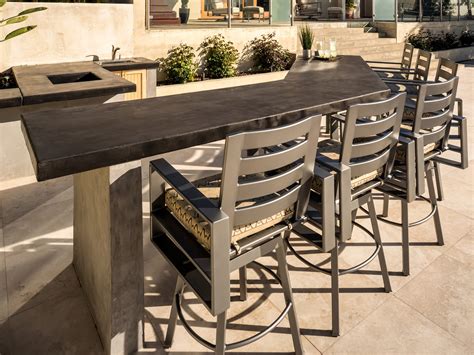 Outdoor Bar Stool - Chair Design