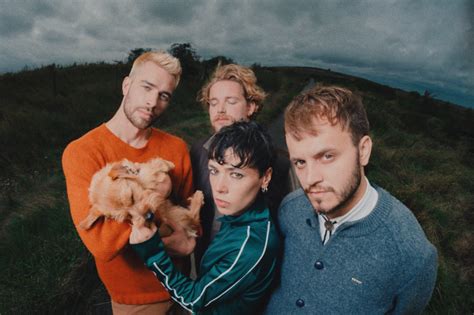 Fiona Apple Tour 2024 : Get Your Tickets Now!