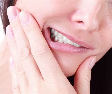 Cracked tooth syndrome causes, symptoms, diagnosis & treatment