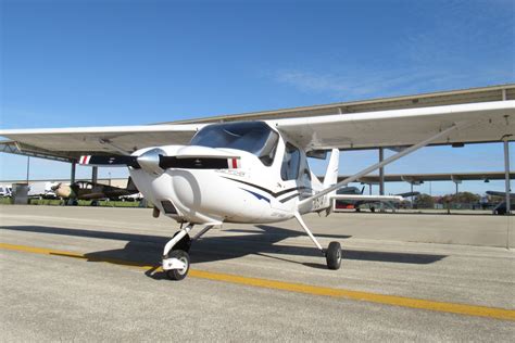 2011 Cessna 162 Skycatcher | AirplanesUSA