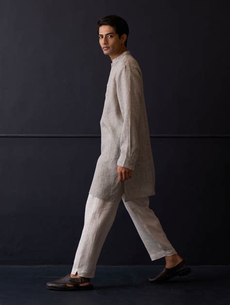 Handwoven Clothing for Women and Men in Linen & Cotton | Manan