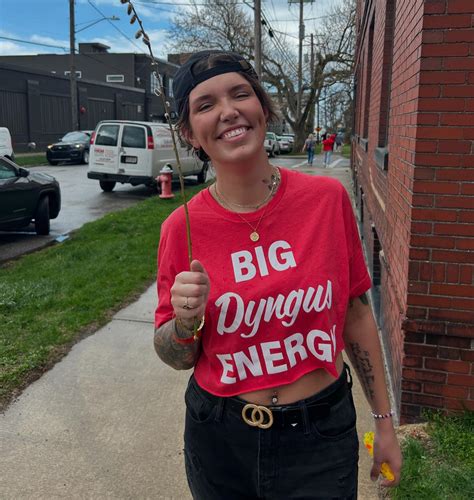 Miya Acacia (@miyaacacia) • Instagram photos and videos