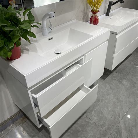 橡木烤漆浴室柜现代简约白色卫浴智能洗脸洗漱台人造一体盆卫浴柜-阿里巴巴