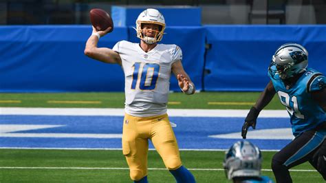 Announcers set for Chargers vs. Panthers Week 2 game