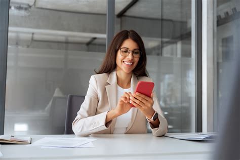 Corporate Mobile Banking – Manage Business Accounts | AU Small Finance Bank