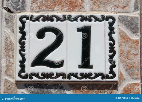 21 In Spanish - downafile