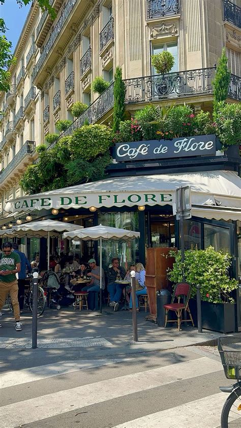 Cafe De Flore | Parisian cafe, Paris photos, Paris pictures